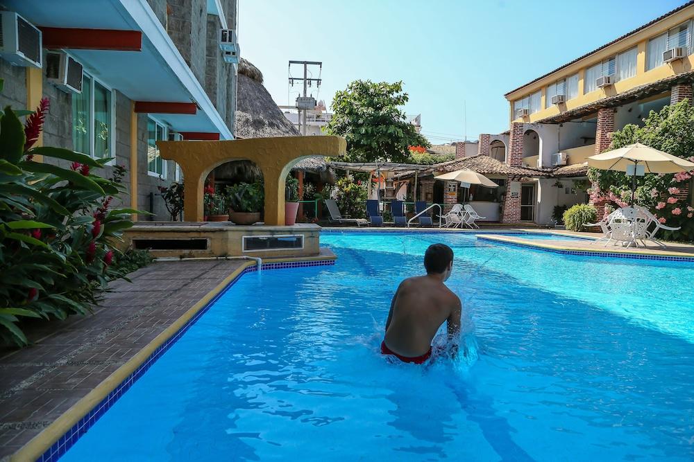 Vallartasol Hotel Puerto Vallarta Exterior photo